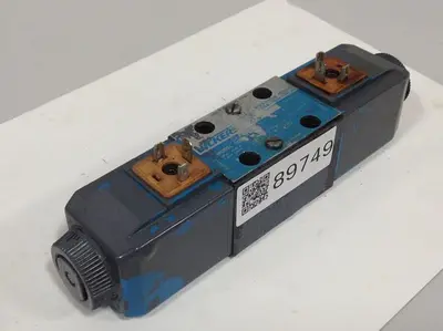 USED VICKERS DG4V-3-6C-M-U-HL7-60
