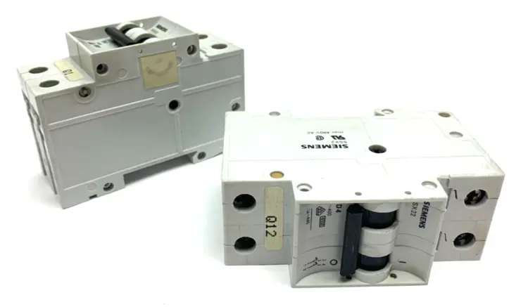 Used SIEMENS CIRCUIT BREAKER TYPE D4 Circuit Breakers | Maverick Industrial Sales #1116617