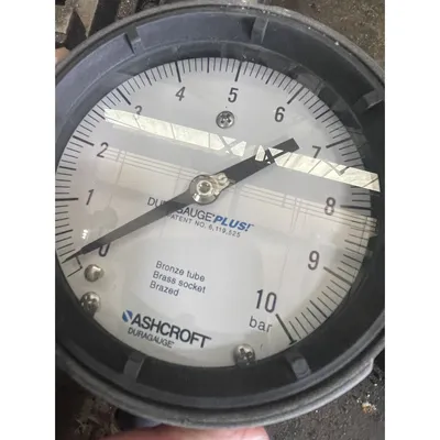 Used Ashcroft Duragauge Plus! Pressure Gauge 0 - 10 bar [Lot of 4]