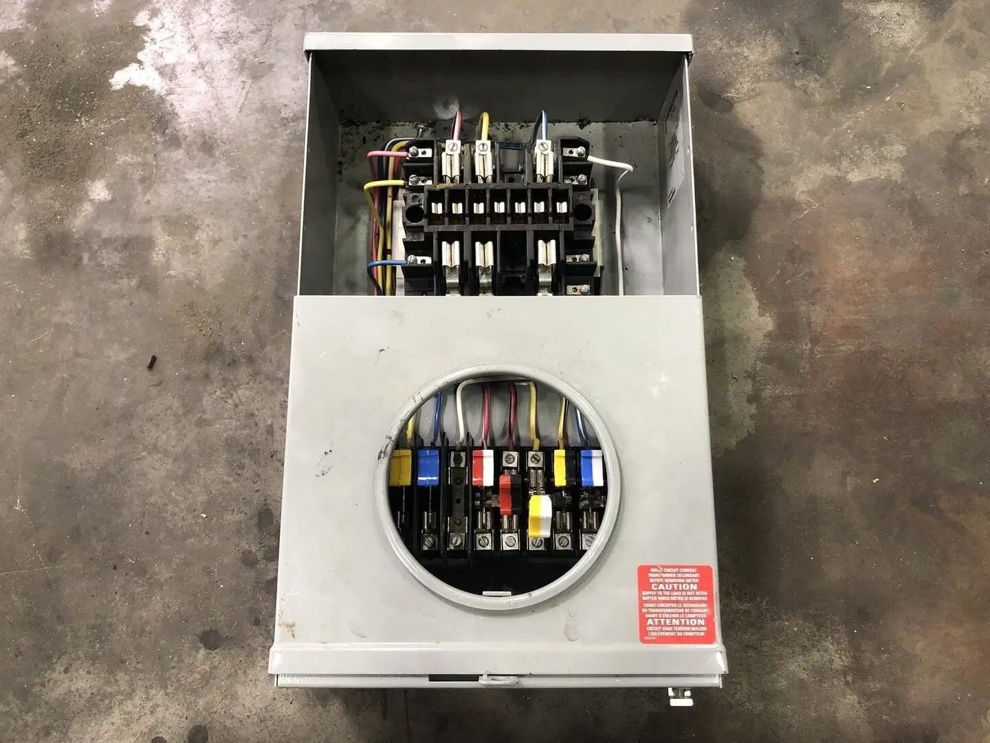 USED THOMAS BETTS CT113-L