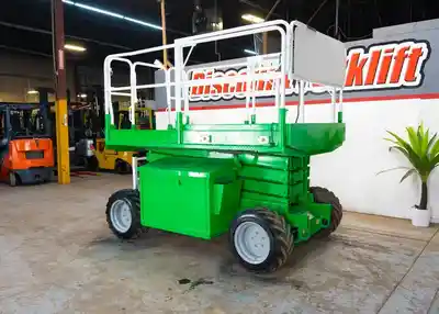 USED 2015 JLG 260MRT