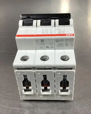 Used ABB S 203 C 10 Circuit Breakers | Palmetto Automation #1155160