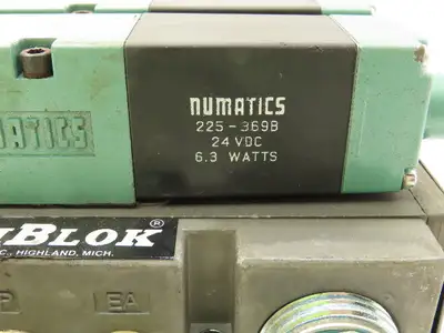 Numatics  082SS415M046P61 2-Station Flexiblock Manifold 24VDC Solenoid Valves