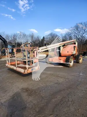 USED 2008 JLG 600A
