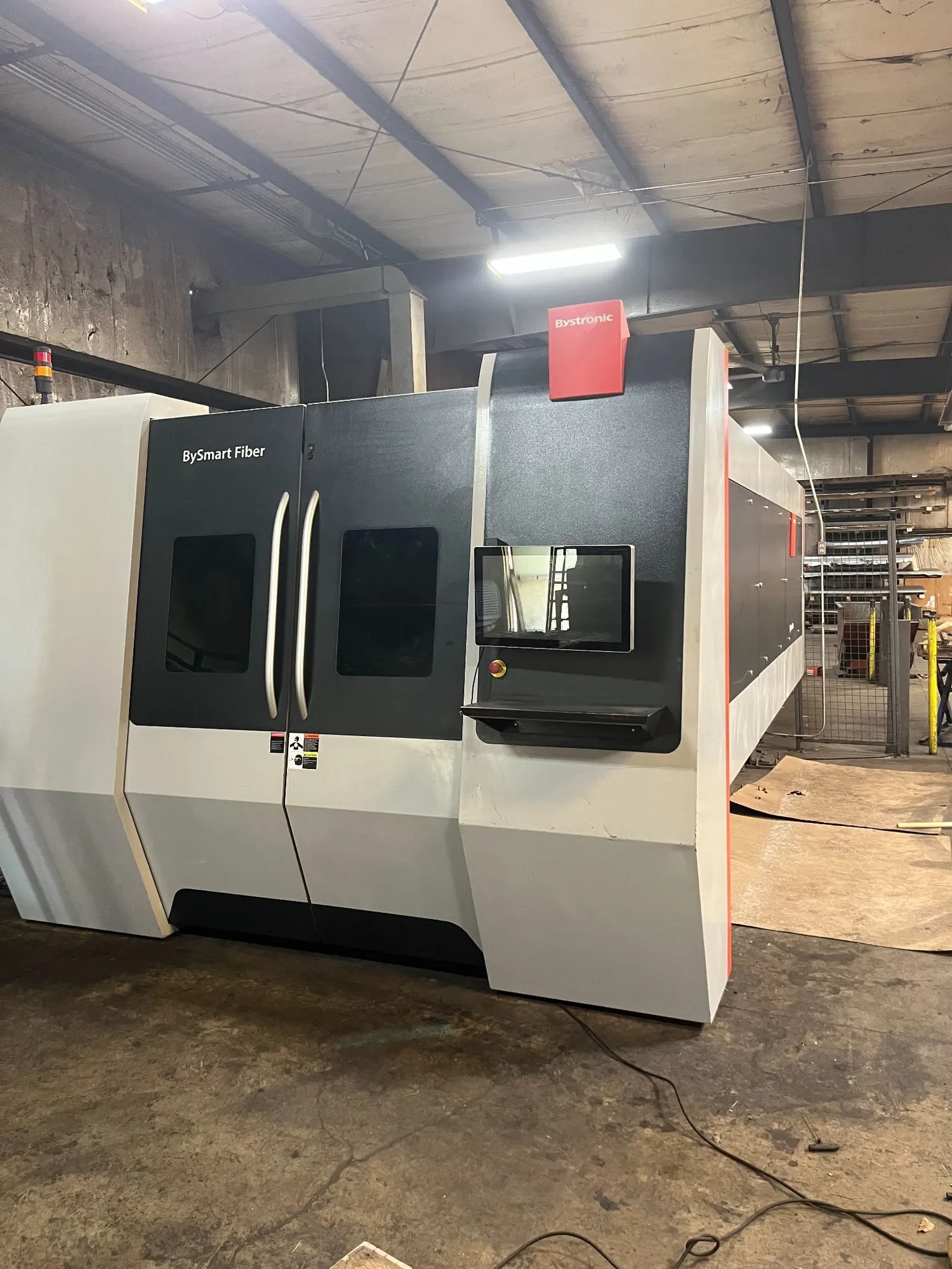 USED 2016 BYSTRONIC BYSMART FIBER 3015