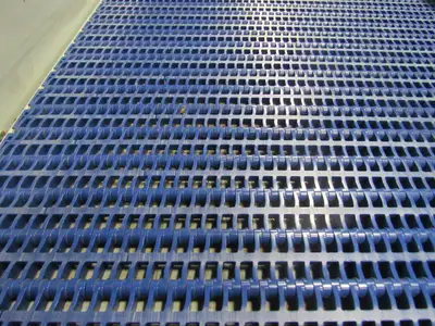 124" Center Drive Slide Bed Conveyor 18" Plastic Chain Belt 130FPM 208-230/460V