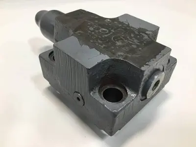 USED VICKERS CVCS25C3S2W24510S32AP10