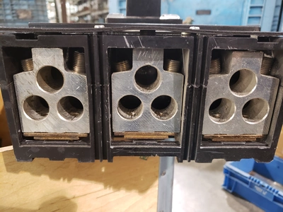 USED SQUARE D MHL36900