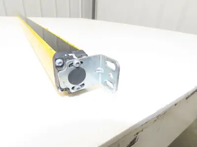Schmersal SLC440COM-E-1450-14 Safety Light Curtain Transmitter -PARTS OR REPAIR