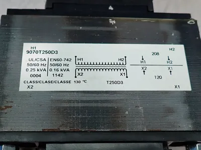 NEW SQUARE D 9070T250D3