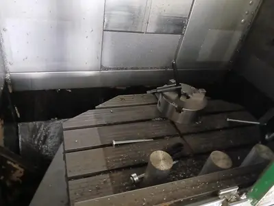 Used 2001 DMG DMC 65 V Universal Machining Centers CZ | Amaron s.r.o. #1307457