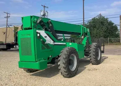 USED 2012 SKYTRAK 10054