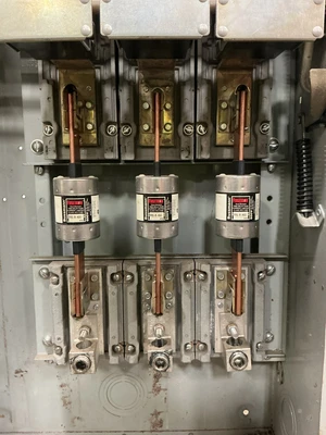 ITE F355 Disconnectors & Load Switches | Equipment Recovery Corp. (13)