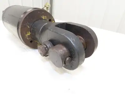 Yale 1504880 Forklift Hydraulic Tilt Cylinder Removed From ERC080