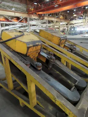 40 TON (80,000 LBS) BRADLEY ADJUSTABLE TELESCOPING COIL LIFTING GRAB TONGS: STOCK #23558