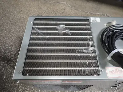 USED OASIS INTERNATIONAL R8D300