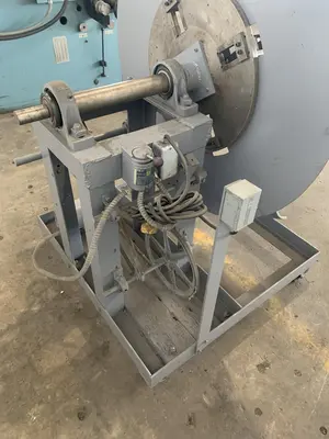 2,000 LB X 10" MOTORIZED UNCOILER. STOCK # 1399920