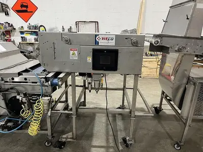 USED WECO / WEIGHRIGHT / A&B BERRYTEK TWO-VIEW COLOR/SOFT SORTER