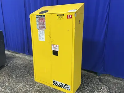 Used JUSTRITE 894520 Cabinets Ohio US | HGR 24 #1456074