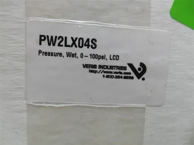 Veris Industries PW2LX04S Differential Pressure Transducer New NIB
