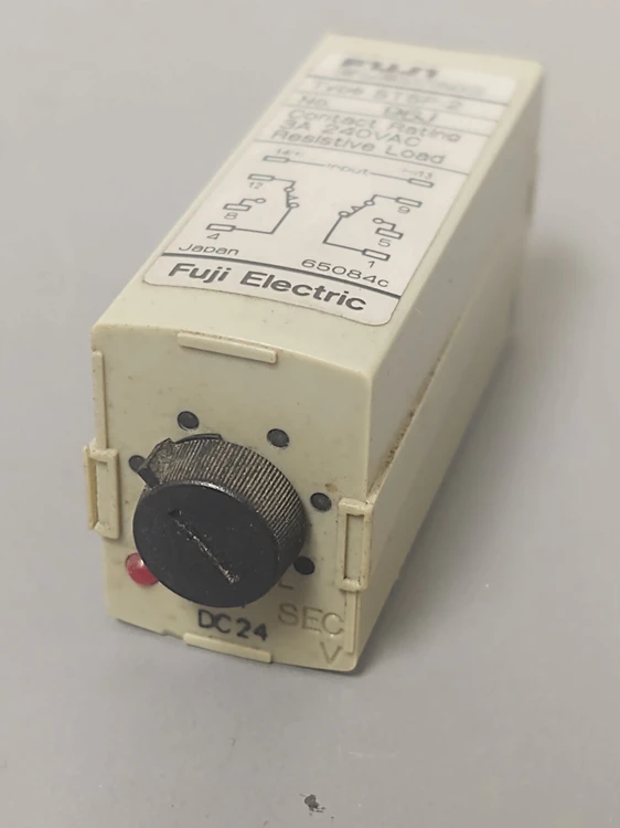 Used Fuji ST5P-2 Relays & Switches | Edwards Industrial Repair #979293