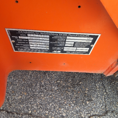 USED 2014 JLG E450AJ