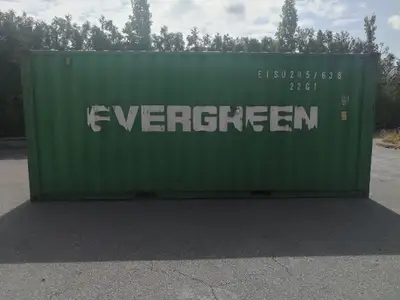 20 ft Standard Shipping Container - EISU2057638