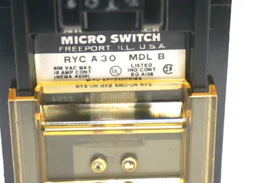 NEW MICRO SWITCH RYC-A30MDLB RELAY RYCA30MDLB