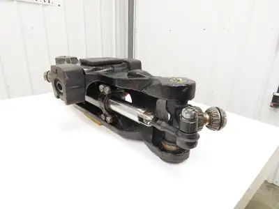 Hyster E80XN Forklift Rear Axle Dual Hydraulic Steering Assembly 8527474