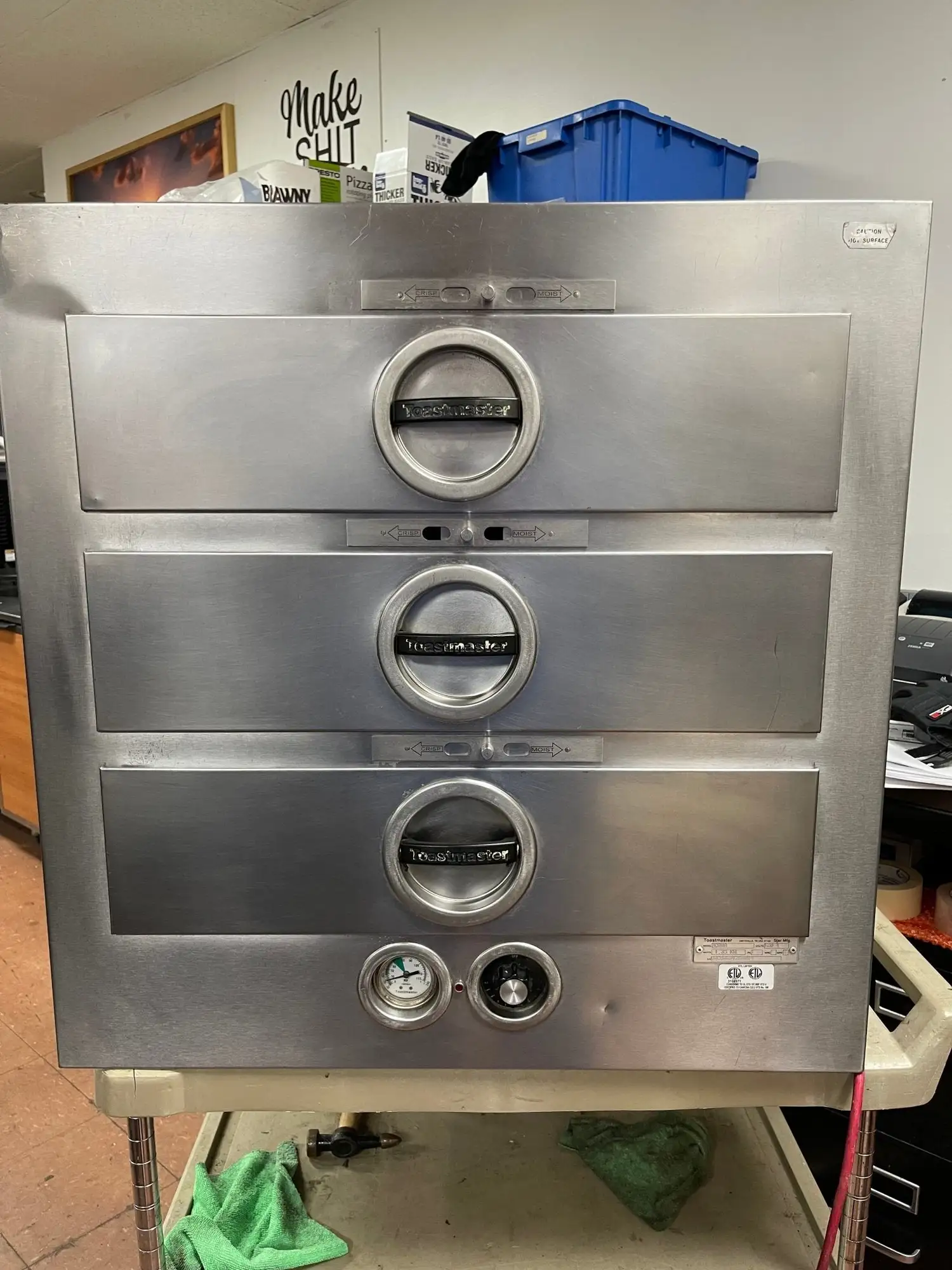 Used Toastmaster Used Toastmaster 3C80A 29-Inch Built-In Commercial 3-Drawer Chip Food Warmer 120V Heated Cabinets & Displays Illinois US | Falcon Restaurant Supply #1376218