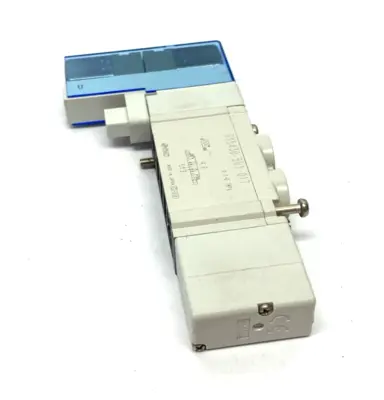 Used SMC Solenoid Valve 4/5-Port 0.2~0.7MPa Solenoid Valves Michigan US | Maverick Industrial Sales #1396923