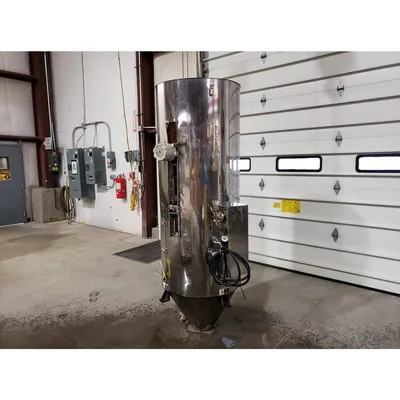 Used 31 Cu.Ft. Una-Dyn Solid Cone Hopper Loader Vacuum Filter