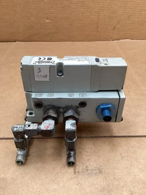 Numatics Solenoid Valve 122BA400M000061; 150 PSI