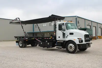 New | in-Stock 2027 MACK MD7 Rolloff Trucks Texas US | Roll Off Truck World #1491876