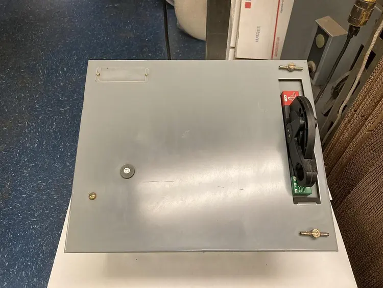 Used ALLEN BRADLEY 2112B-BAB-6P-17-24R-41-111 U Starters | Surplus Asset Holdings #1204434