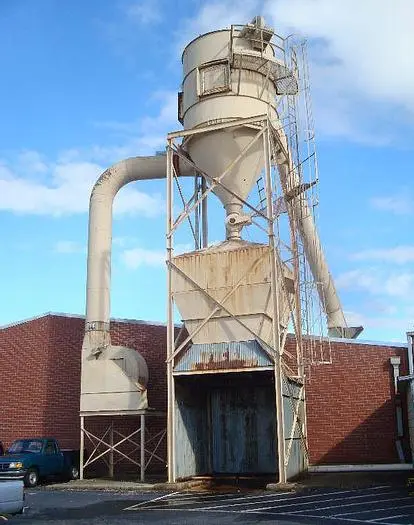 BAG-TYPE DUST-COLLECTOR WITH BIN-TRUCK DUMP
