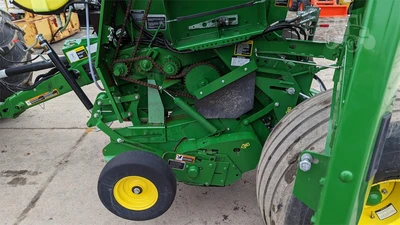USED JOHN DEERE 450M SILAGE