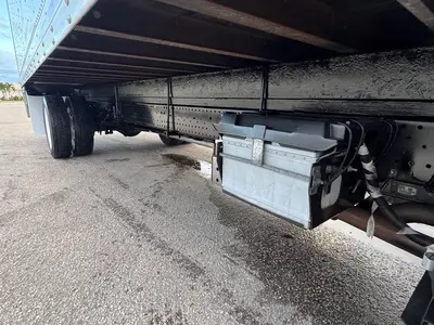 Used 2024 ISUZU NPR HD Box trucks Florida US | Truck and Van Outlet #1509131