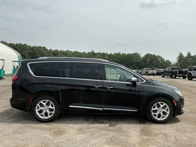 Used 2020 CHRYSLER PACIFICA Vans Michigan US | Miedema Asset Management Group #1315937