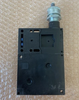 USED Schmersal AZM160-14YRPKA