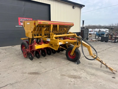 Haybuster 107C No Till Seed Drills | County Equipment Company LLC (1)