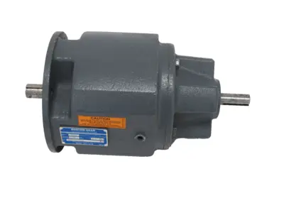 NEW BOSTON GEAR 832BF25S GEAR REDUCER 25:1