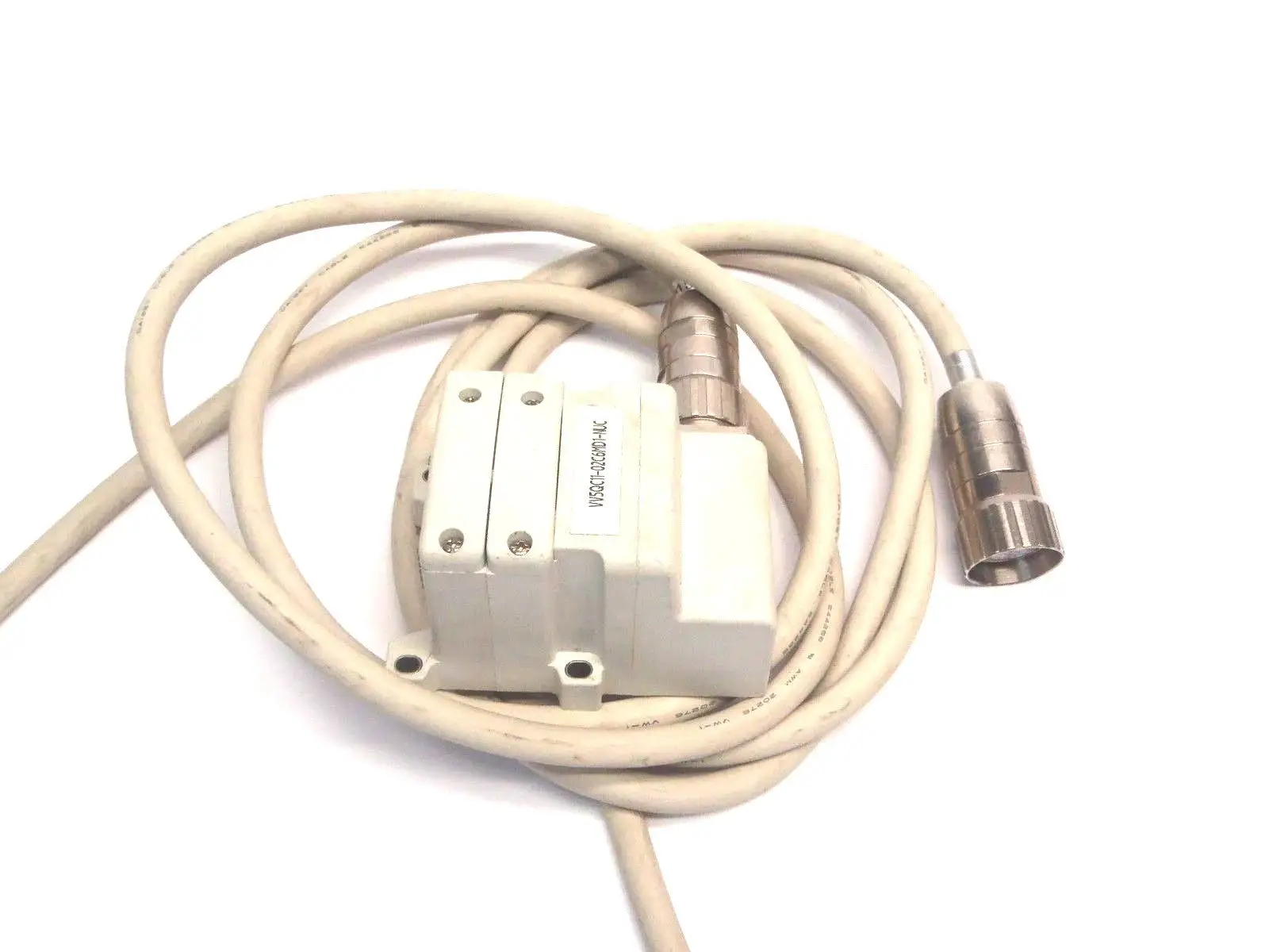 USED SMC 2 VALVE MANIFOLD 4 PORT, W/ (2) 26 PIN CABLE