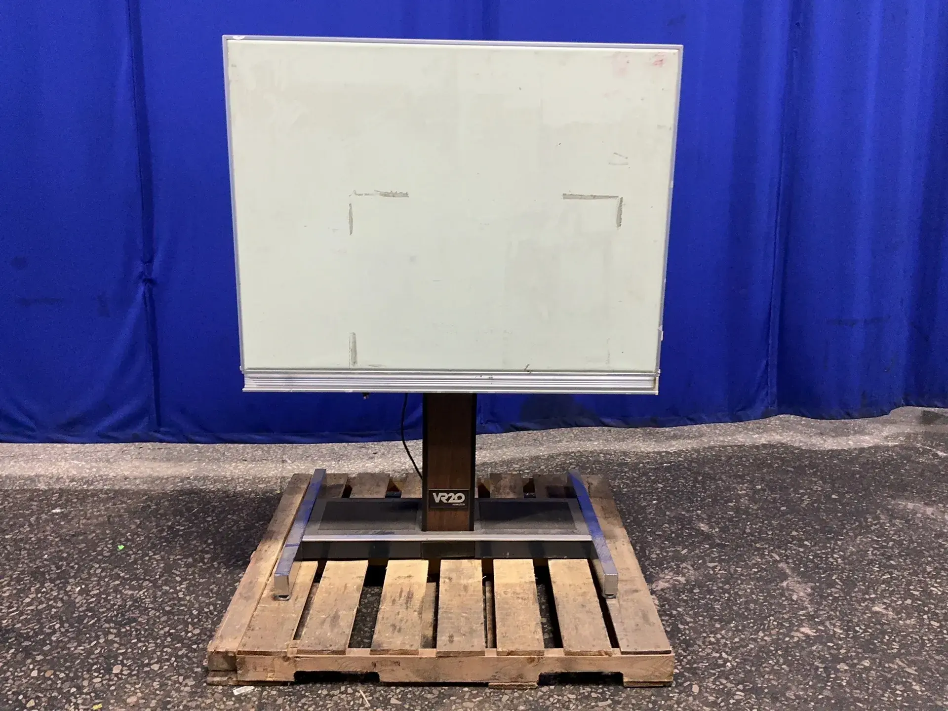Used _UNKNOWN_ _UNKNOWN_ Commercial Audio/Visual Equipment Ohio US | HGR 24 #1373081