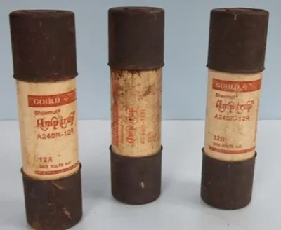 Used MERSEN/FERRAZ/GOULD-SHAWMUT _UNKNOWN_ Fuses Texas US | Bamko Surplus Process Equipment #932668