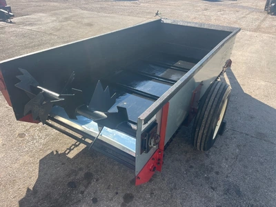 H&S 80 Manure Spreader | County Equipment Company LLC (8)