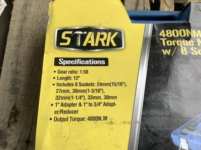 Stark Lug Nut Torque multiplier w 8 socket model 18858