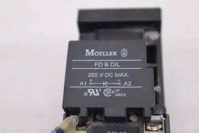 Moeller DIL00M-G CONTACTOR 20 AMP 3 POLE STOCK L-459C