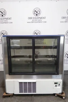 STRUCTURAL CONCEPTS 50” CURVED GLASS REFRIGERATED BAKERY DISPLAY CASE MODEL HV48R.3900
