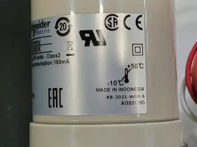 NEW SCHNEIDER ELECTRIC XVC4B3K